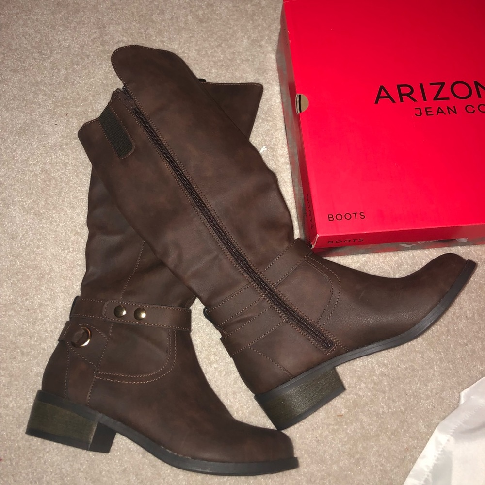 Brown boots